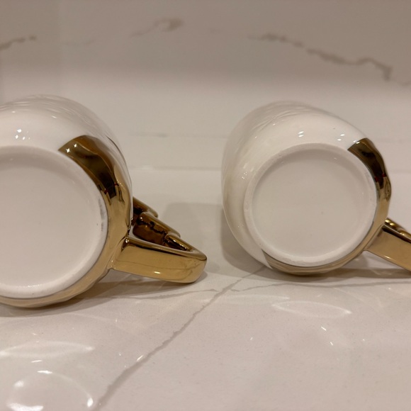 Hand-Painted Gold Ceramic Christmas Tree Mug - Picture 4 of 7